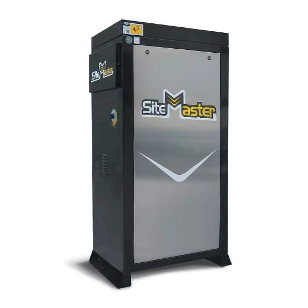 Equipo fijo de agua caliente a presión desde 150 bar y 900 L/h para limpieza industrial profesional.