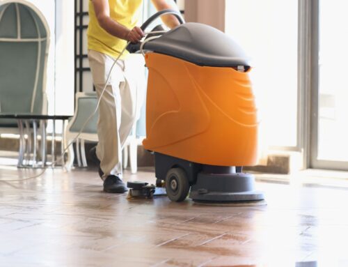 Esencial Clean: Professional Cleaning Equipment